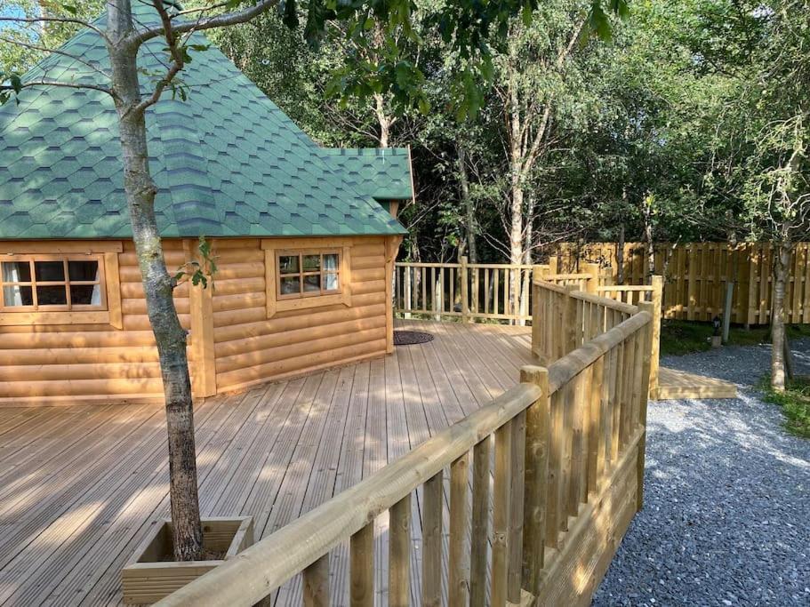 Craigshannoch Luxury 1 Bed Woodland Lodge Hot Tub Kintore Exterior photo